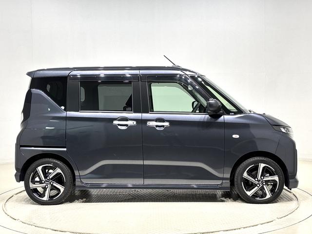 ムーヴRS 9インチディスプレイオーディオ バックカメラLEDヘッドランプ・フォグランプ 電動式パーキングブレーキ プッシュボタンスタート セキュリティアラーム 両側電動スライドドア オート電動格納式ドアミラー クルーズコントロール(広島県)の中古車