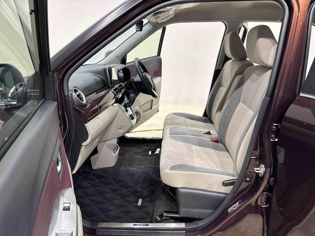 キャストスタイルＧ　ターボ　ＶＳ　ＳＡIII　ナビ　ドラレコ　ＥＴＣパノラマモニター対応カメラ　ＬＥＤヘッドランプ・フォグランプ　サイドエアバッグ　純正１５インチアルミホイール　オートライト　オートエアコン　プッシュボタンスタート　セキュリティアラーム（広島県）の中古車