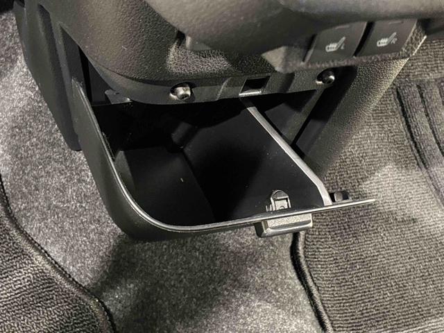 ムーヴキャンバスセオリーＧ　バックモニター対応　電動パーキングブレーキＬＥＤオートライト・フォグランプ　電動パーキングブレーキ　プッシュボタンスタート　セキュリティアラーム　バックカメラ　両側パワースライドドアウエルカムオープン機能　オート電動格納式ドアミラー（広島県）の中古車