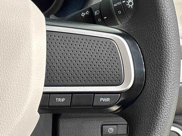 ムーヴキャンバスストライプスＧ　バックモニター対応　電動パーキングブレーキＬＥＤオートライト・フォグランプ　電動パーキングブレーキ　プッシュボタンスタート　セキュリティアラーム　バックカメラ　両側パワースライドドアウエルカムオープン機能　オート電動格納式ドアミラー（広島県）の中古車