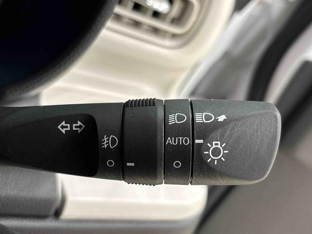 ムーヴキャンバスストライプスＧ　バックモニター対応　電動パーキングブレーキＬＥＤオートライト・フォグランプ　電動パーキングブレーキ　プッシュボタンスタート　セキュリティアラーム　バックカメラ　両側パワースライドドアウエルカムオープン機能　オート電動格納式ドアミラー（広島県）の中古車