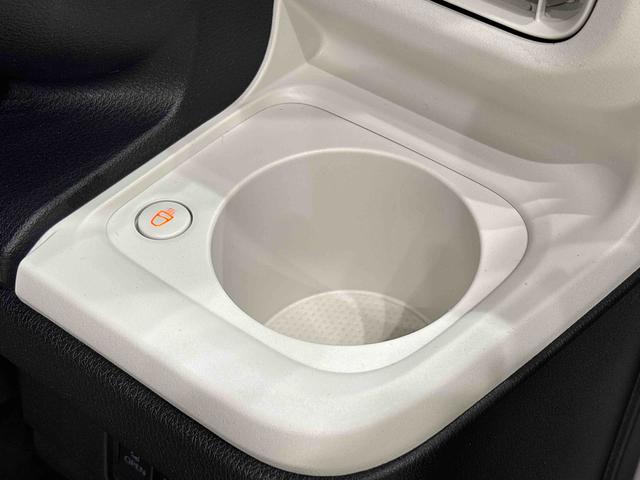 ムーヴキャンバスストライプスＧ　バックモニター対応　電動パーキングブレーキＬＥＤオートライト・フォグランプ　電動パーキングブレーキ　プッシュボタンスタート　セキュリティアラーム　バックカメラ　両側パワースライドドアウエルカムオープン機能　オート電動格納式ドアミラー（広島県）の中古車