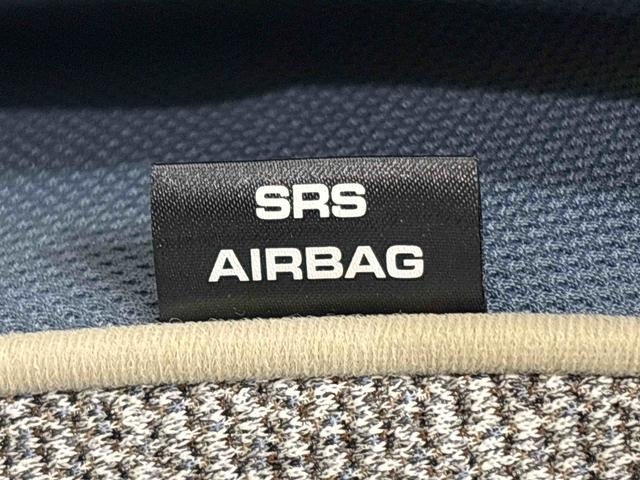 ムーヴキャンバスストライプスＧ　バックモニター対応　電動パーキングブレーキＬＥＤオートライト・フォグランプ　電動パーキングブレーキ　プッシュボタンスタート　セキュリティアラーム　バックカメラ　両側パワースライドドアウエルカムオープン機能　オート電動格納式ドアミラー（広島県）の中古車