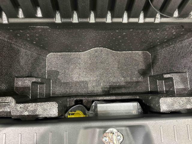 ムーヴキャンバスGメイクアップVS SAIII 8インチナビ ドラレコ付両側電動スライドドア オートライト LEDヘッドライト LEDフォグランプ プッシュボタンスタート オートエアコン 電子カードキー 運転席シートヒーター オーディオ操作用ステアリングスイッチ(広島県)の中古車