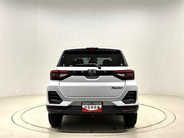 ロッキープレミアムナビ　パノラマ　ドラレコ　ＥＴＣ　ＬＥＤヘッドランプ・フォグランプ　全車速追従機能付アダプティブクルーズコントロール　レーンキープコントロール　ブラインドスポットモニター　アルミホイール（広島県）の中古車