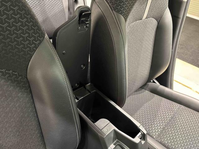 ロッキープレミアムナビ　パノラマ　ドラレコ　ＥＴＣ　ＬＥＤヘッドランプ・フォグランプ　全車速追従機能付アダプティブクルーズコントロール　レーンキープコントロール　ブラインドスポットモニター　アルミホイール（広島県）の中古車