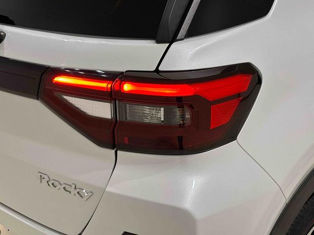 ロッキープレミアムナビ　パノラマ　ドラレコ　ＥＴＣ　ＬＥＤヘッドランプ・フォグランプ　全車速追従機能付アダプティブクルーズコントロール　レーンキープコントロール　ブラインドスポットモニター　アルミホイール（広島県）の中古車