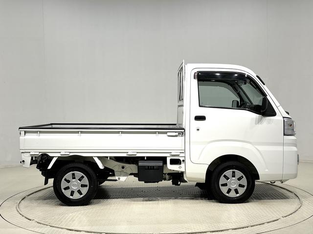 ハイゼットトラックスタンダード　ナビ・バックカメラ・ハロゲンヘッドランプ　トップシェイドガラス　運転席バニティミラー　ＡＭ・ＦＭラジオ　マニュアルエアコン　ガードフレーム　スペアタイヤ（広島県）の中古車