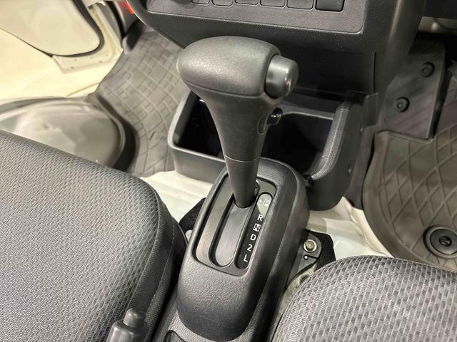 ハイゼットトラックスタンダード　ナビ・バックカメラ・ハロゲンヘッドランプ　トップシェイドガラス　運転席バニティミラー　ＡＭ・ＦＭラジオ　マニュアルエアコン　ガードフレーム　スペアタイヤ（広島県）の中古車