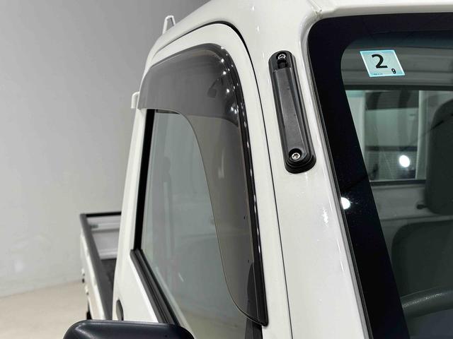 ハイゼットトラックスタンダード　ナビ・バックカメラ・ハロゲンヘッドランプ　トップシェイドガラス　運転席バニティミラー　ＡＭ・ＦＭラジオ　マニュアルエアコン　ガードフレーム　スペアタイヤ（広島県）の中古車