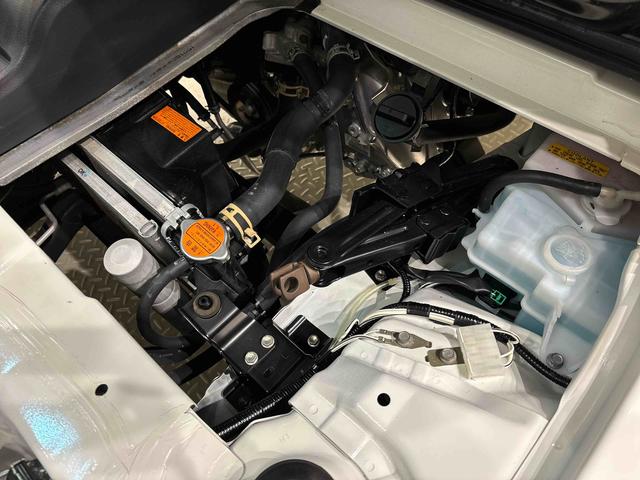 ハイゼットトラックスタンダード　ナビ・バックカメラ・ハロゲンヘッドランプ　トップシェイドガラス　運転席バニティミラー　ＡＭ・ＦＭラジオ　マニュアルエアコン　ガードフレーム　スペアタイヤ（広島県）の中古車