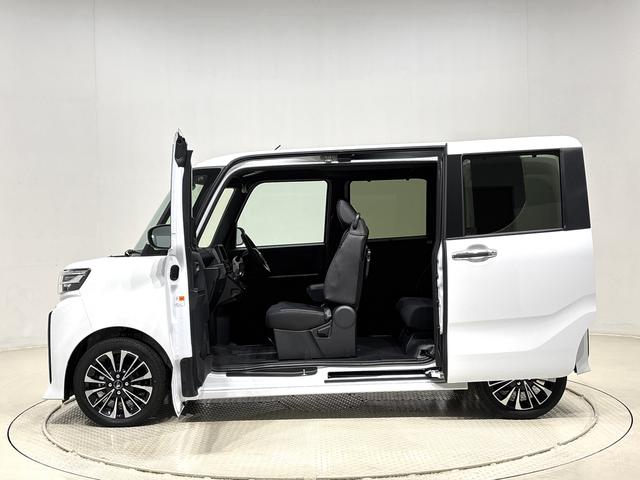 タントカスタムＲＳＬＥＤオートライト　パワースライドドアウェルカムオープン機能　電動パーキングブレーキ　運転席助手席シートヒーター　アルミホイール　キーフリーシステム　　オート電動格納式ドアミラー（広島県）の中古車