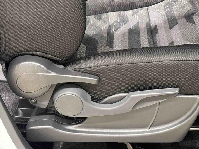 タントファンクロス　バックモニター対応　電動パーキングブレーキＬＥＤオートライト　パワースライドドアウェルカムオープン機能　電動格納式ドアミラー　助手席ロングスライド　助手席イージークローザー　　セキュリティアラーム　キーフリーシステム（広島県）の中古車