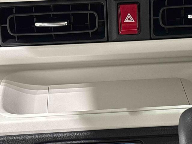 ムーヴキャンバスストライプスＧＬＥＤオートライト・フォグランプ　電動パーキングブレーキ　プッシュボタンスタート　セキュリティアラーム　バックカメラ　両側パワースライドドアウエルカムオープン機能　オート電動格納式ドアミラー（広島県）の中古車