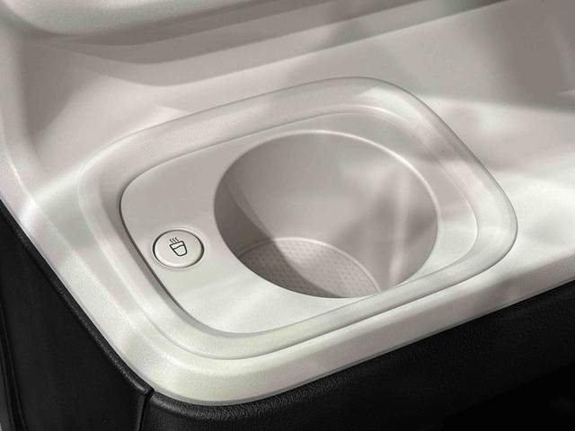 ムーヴキャンバスストライプスＧＬＥＤオートライト・フォグランプ　電動パーキングブレーキ　プッシュボタンスタート　セキュリティアラーム　バックカメラ　両側パワースライドドアウエルカムオープン機能　オート電動格納式ドアミラー（広島県）の中古車