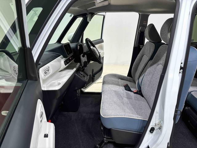 ムーヴキャンバスストライプスＧＬＥＤオートライト・フォグランプ　電動パーキングブレーキ　プッシュボタンスタート　セキュリティアラーム　バックカメラ　両側パワースライドドアウエルカムオープン機能　オート電動格納式ドアミラー（広島県）の中古車