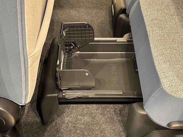 ムーヴキャンバスストライプスＧＬＥＤオートライト・フォグランプ　電動パーキングブレーキ　プッシュボタンスタート　セキュリティアラーム　バックカメラ　両側パワースライドドアウエルカムオープン機能　オート電動格納式ドアミラー（広島県）の中古車