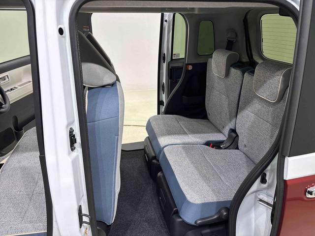 ムーヴキャンバスストライプスＧＬＥＤオートライト・フォグランプ　電動パーキングブレーキ　プッシュボタンスタート　セキュリティアラーム　バックカメラ　両側パワースライドドアウエルカムオープン機能　オート電動格納式ドアミラー（広島県）の中古車