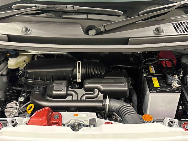 ムーヴキャンバスストライプスＧＬＥＤオートライト・フォグランプ　電動パーキングブレーキ　プッシュボタンスタート　セキュリティアラーム　バックカメラ　両側パワースライドドアウエルカムオープン機能　オート電動格納式ドアミラー（広島県）の中古車