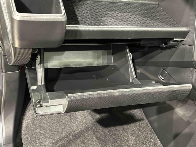 タフトＧ　ダーククロムベンチャー　バックモニター対応カメラスカイフィールトップ　クロムパック　インテリアアクセント　ＬＥＤオートライト＆フォグランプ　電動パーキングブレーキ　バックカメラ　アルミホイール（広島県）の中古車