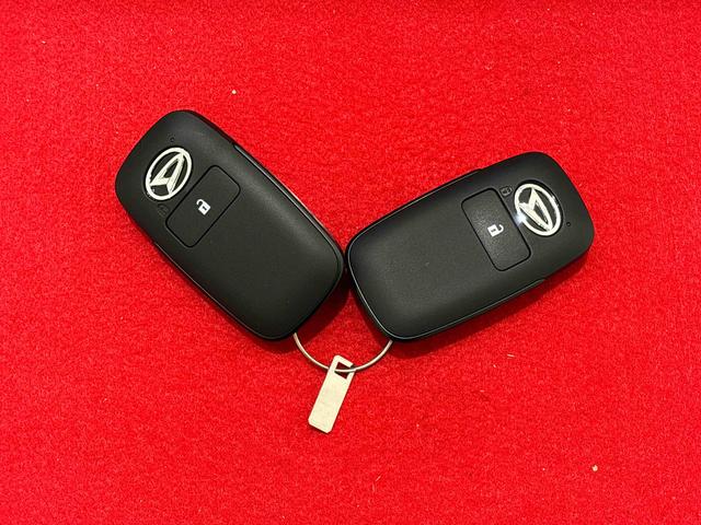 タフトＧ　ダーククロムベンチャー　バックモニター対応カメラスカイフィールトップ　クロムパック　インテリアアクセント　ＬＥＤオートライト＆フォグランプ　電動パーキングブレーキ　バックカメラ　アルミホイール（広島県）の中古車