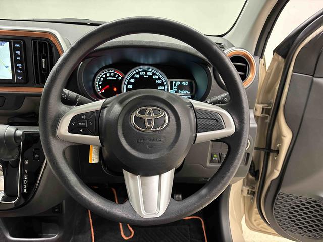 パッソモーダ チャーム ナビ ETC ドライブレコーダーパノラマモニター対応バックカメラ オートハイビーム付きLEDオートライト LEDフォグランプ キーフリーシステム プッシュボタンスタート ステアリングスイッチ オートエアコン 運転席シートヒーター(広島県)の中古車