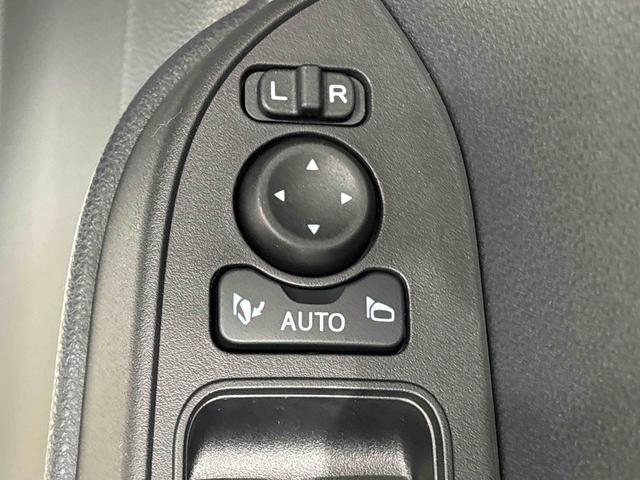 タントカスタムRSLEDオートライト パワースライドドアウェルカムオープン機能 電動パーキングブレーキ 運転席助手席シートヒーター アルミホイール キーフリーシステム オート電動格納式ドアミラー(広島県)の中古車