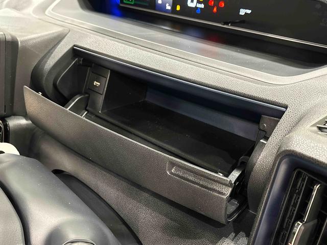 タントカスタムRSLEDオートライト パワースライドドアウェルカムオープン機能 電動パーキングブレーキ 運転席助手席シートヒーター アルミホイール キーフリーシステム オート電動格納式ドアミラー(広島県)の中古車