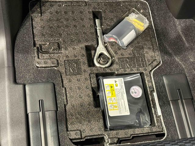 タントカスタムRSLEDオートライト パワースライドドアウェルカムオープン機能 電動パーキングブレーキ 運転席助手席シートヒーター アルミホイール キーフリーシステム オート電動格納式ドアミラー(広島県)の中古車