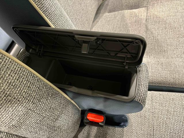 ムーヴキャンバスストライプスＧＬＥＤオートライト・フォグランプ　電動パーキングブレーキ　プッシュボタンスタート　セキュリティアラーム　バックカメラ　両側パワースライドドアウエルカムオープン機能　オート電動格納式ドアミラー（広島県）の中古車