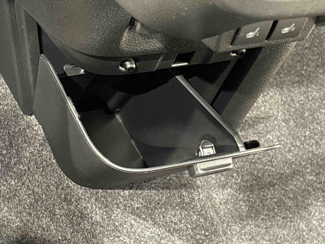 ムーヴキャンバスストライプスＧＬＥＤオートライト・フォグランプ　電動パーキングブレーキ　プッシュボタンスタート　セキュリティアラーム　バックカメラ　両側パワースライドドアウエルカムオープン機能　オート電動格納式ドアミラー（広島県）の中古車