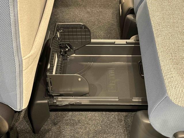 ムーヴキャンバスストライプスＧＬＥＤオートライト・フォグランプ　電動パーキングブレーキ　プッシュボタンスタート　セキュリティアラーム　バックカメラ　両側パワースライドドアウエルカムオープン機能　オート電動格納式ドアミラー（広島県）の中古車