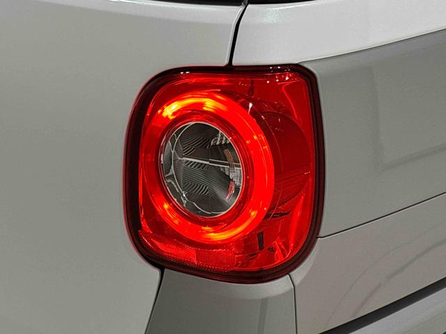 ムーヴキャンバスストライプスＧＬＥＤオートライト・フォグランプ　電動パーキングブレーキ　プッシュボタンスタート　セキュリティアラーム　バックカメラ　両側パワースライドドアウエルカムオープン機能　オート電動格納式ドアミラー（広島県）の中古車