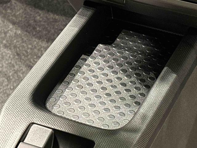 タフトＧ　クロムベンチャースカイフィールトップ　クロムパック　メッキパック　シルバーアンダーガーニッシュ　インテリアアクセント　ＬＥＤオートライト＆フォグランプ　電動パーキングブレーキ　バックカメラ　アルミホイール（広島県）の中古車