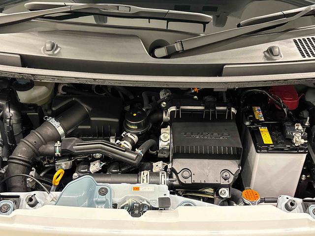 ムーヴキャンバスストライプスＧターボ　２トーンカラー　バックカメラ付ＬＥＤオートライト・フォグランプ　電動パーキングブレーキ　プッシュボタンスタート　セキュリティアラーム　バックカメラ　両側パワースライドドアウエルカムオープン機能　オート電動格納式ドアミラー（広島県）の中古車