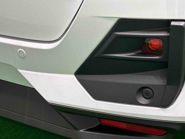 ロッキープレミアムG HEV 電動パーキングブレーキ シートヒーターLEDヘッドランプ・フォグランプ 全車速追従機能付アダプティブクルーズコントロール レーンキープコントロール 17インチアルミホイール プッシュボタンスタート キーフリーシステム(広島県)の中古車