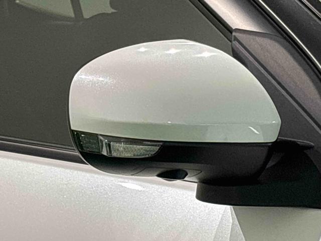 ロッキープレミアムG HEV 電動パーキングブレーキ シートヒーターLEDヘッドランプ・フォグランプ 全車速追従機能付アダプティブクルーズコントロール レーンキープコントロール 17インチアルミホイール プッシュボタンスタート キーフリーシステム(広島県)の中古車
