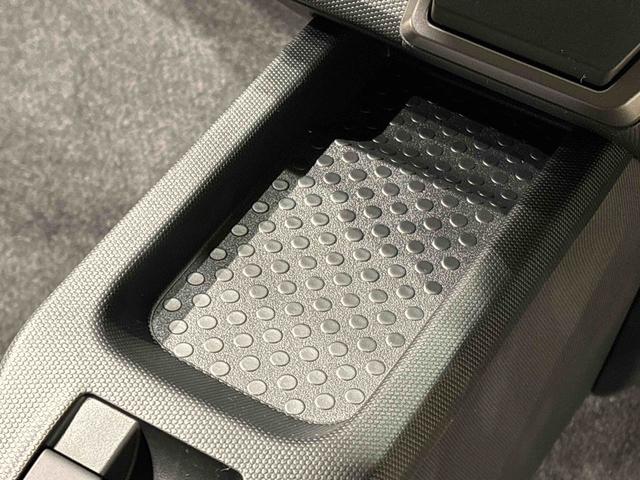 タフトＧ　クロムベンチャースカイフィールトップ　クロムパック　メッキパック　シルバーアンダーガーニッシュ　インテリアアクセント　ＬＥＤオートライト＆フォグランプ　電動パーキングブレーキ　バックカメラ　アルミホイール（広島県）の中古車