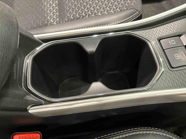 ロッキープレミアムＧ　ＨＥＶＬＥＤヘッドランプ・フォグランプ　全車速追従機能付アダプティブクルーズコントロール　レーンキープコントロール　アルミホイール　シートヒーター　プッシュボタンスタート（広島県）の中古車