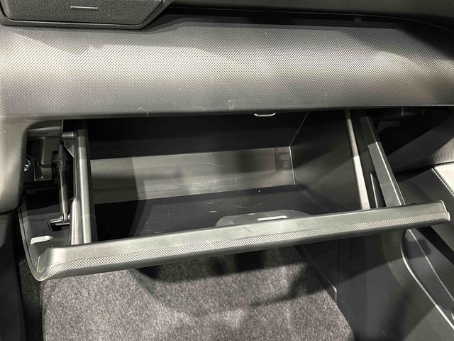 ロッキープレミアムＧ　ＨＥＶＬＥＤヘッドランプ・フォグランプ　全車速追従機能付アダプティブクルーズコントロール　レーンキープコントロール　アルミホイール　シートヒーター　プッシュボタンスタート（広島県）の中古車