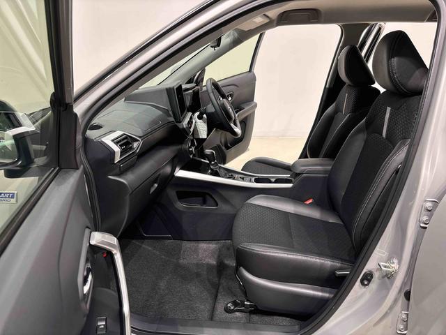 ロッキープレミアムＧ　ＨＥＶＬＥＤヘッドランプ・フォグランプ　全車速追従機能付アダプティブクルーズコントロール　レーンキープコントロール　アルミホイール　シートヒーター　プッシュボタンスタート（広島県）の中古車