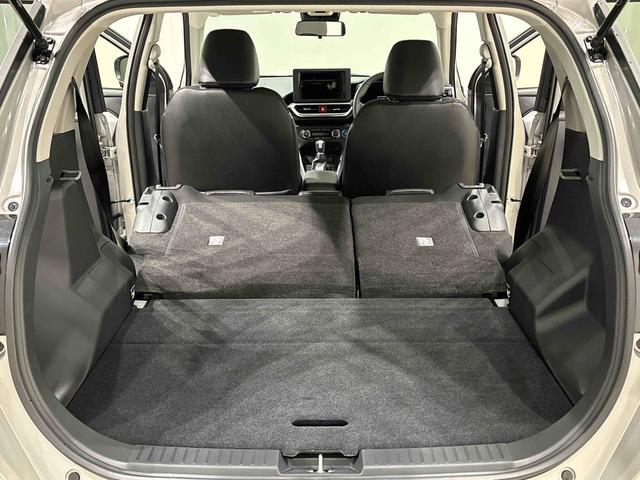 ロッキープレミアムＧ　ＨＥＶＬＥＤヘッドランプ・フォグランプ　全車速追従機能付アダプティブクルーズコントロール　レーンキープコントロール　アルミホイール　シートヒーター　プッシュボタンスタート（広島県）の中古車