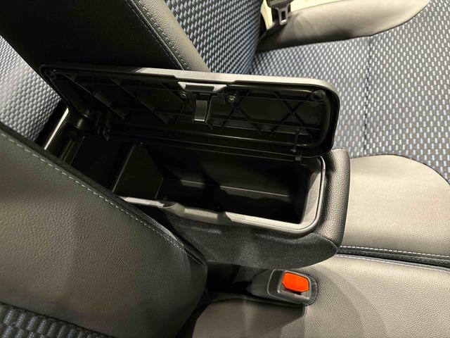 タントカスタムRS 両側電動スライドドア 全周囲カメラ ターボ車LEDヘッドライト LEDフォグランプ オートライト オートハイビーム オーディオ操作用ステアリングスイッチ SRSサイドエアバッグ 15インチアルミホイール 前席シートヒーター オーディオレス(広島県)の中古車