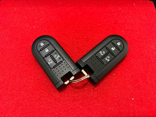 ムーヴキャンバスＧメイクアップリミテッド　ＳＡIII　ドライブレコーダーＬＥＤヘッドランプ・フォグランプ　置き楽ボックス　オートライト　プッシュボタンスタート　セキュリティアラーム　パノラマモニター対応カメラ　両側パワースライドドア（広島県）の中古車