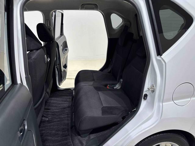 ムーヴＸリミテッドII　ＳＡIII運転席シートヒーター　アルミホイール　オートライト　プッシュボタンスタート　セキュリティアラーム　キーフリーシステム　オート電動格納式ドアミラー　シートリフター（広島県）の中古車