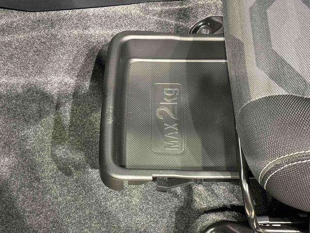 タフトG ダーククロムベンチャー4WD スカイフィールトップ ダークメッキパック シルバーアンダーガーニッシュ インテリアアクセント LEDオートライト&フォグランプ リヤヒーターダクト バックカメラ アルミホイール(広島県)の中古車