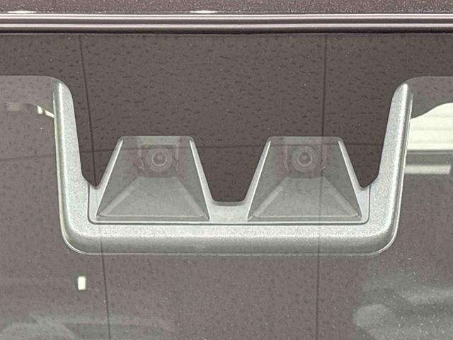 タフトG ダーククロムベンチャー4WD スカイフィールトップ ダークメッキパック シルバーアンダーガーニッシュ インテリアアクセント LEDオートライト&フォグランプ リヤヒーターダクト バックカメラ アルミホイール(広島県)の中古車