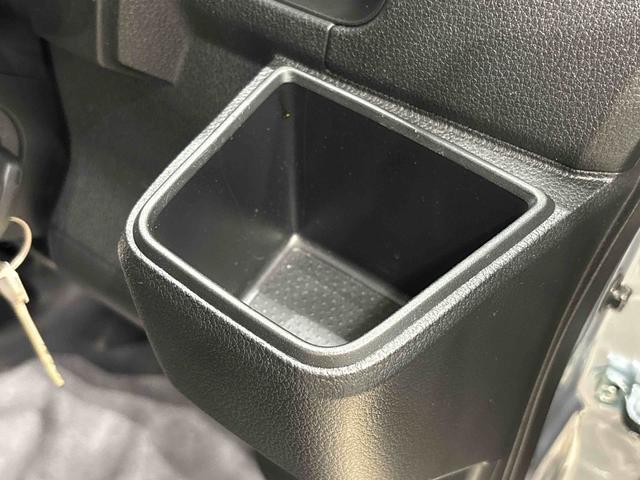 ハイゼットカーゴＤＸコーナーセンサー　オーバーヘッドシェルフ　フロントドアパワーウインドウ　キーレスエントリー　ＡＭ／ＦＭラジオ　テンパータイヤ　スチールホイール（広島県）の中古車