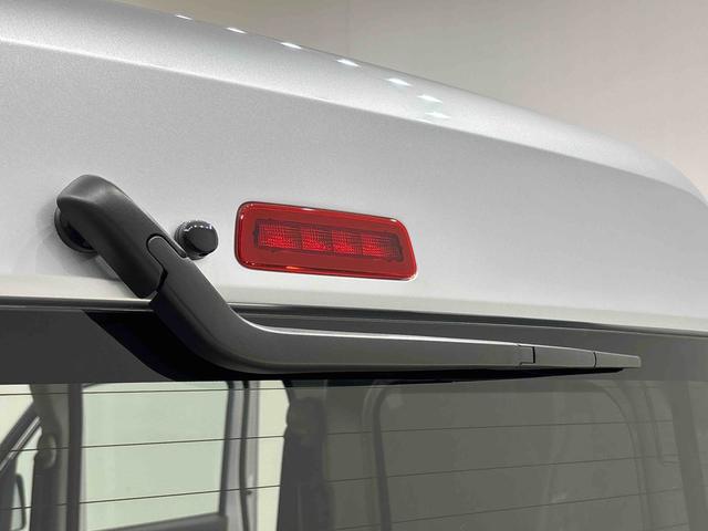 ハイゼットカーゴＤＸコーナーセンサー　オーバーヘッドシェルフ　フロントドアパワーウインドウ　キーレスエントリー　ＡＭ／ＦＭラジオ　テンパータイヤ　スチールホイール（広島県）の中古車