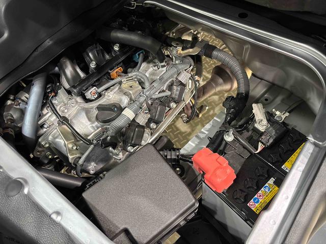 ハイゼットカーゴＤＸコーナーセンサー　オーバーヘッドシェルフ　フロントドアパワーウインドウ　キーレスエントリー　ＡＭ／ＦＭラジオ　テンパータイヤ　スチールホイール（広島県）の中古車